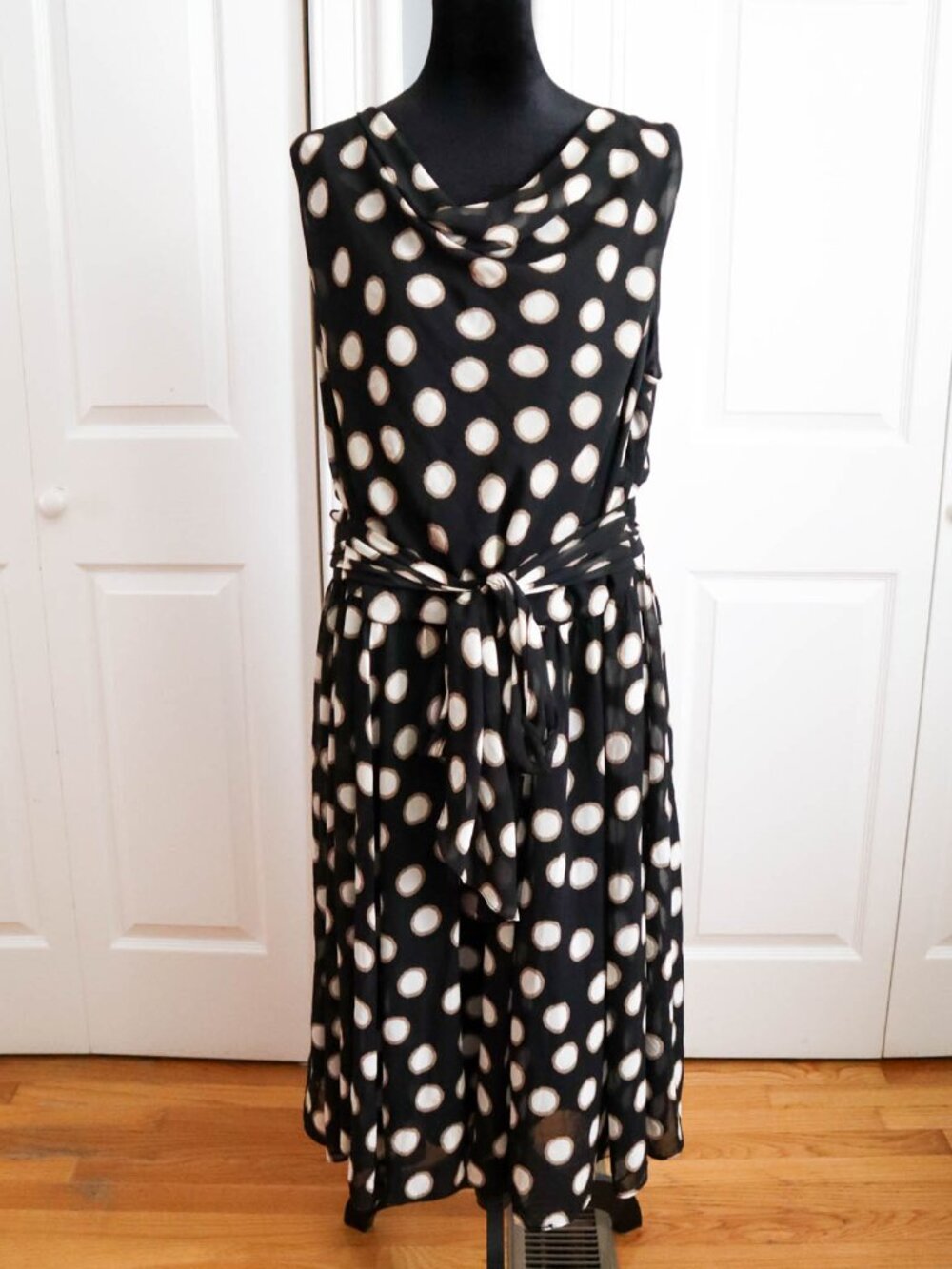 Jones New York Plus Size Dress 2x Polka Dot Chiffon Sleeveless Midi Dress